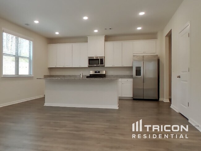Foto del edificio - 204 Chapelcrest Ln