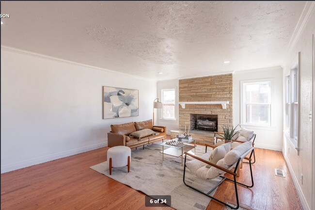 Foto del edificio - 4 Bed 3 Bath Family Home in NW OKC