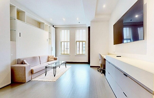 Broad Street - Broad Street Apartment