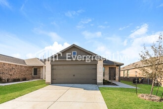 Building Photo - 2012 Sulky Ln