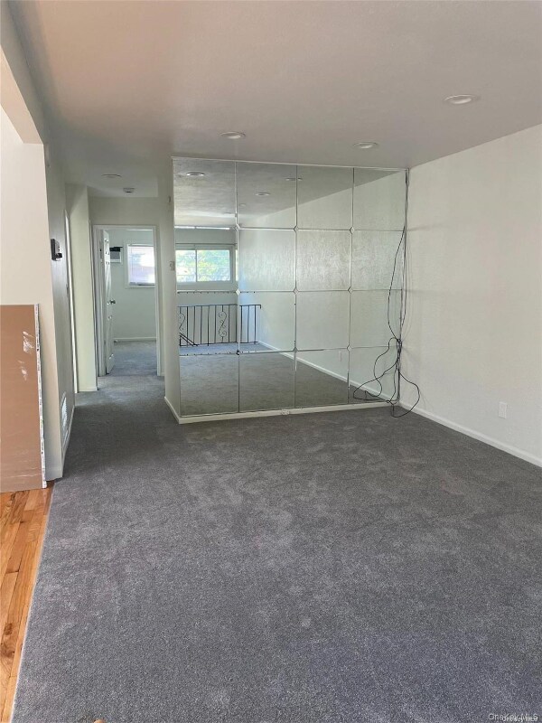 Foto principal - 149-54 Weller Ln