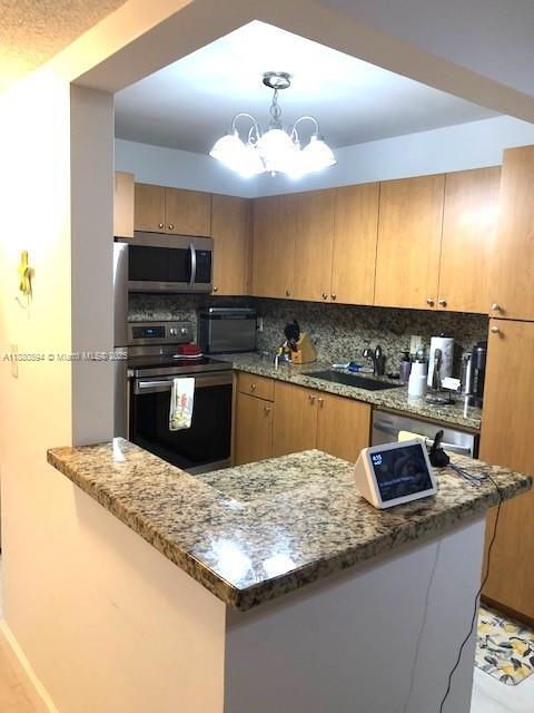 Foto del edificio - 9011 SW 138th St
