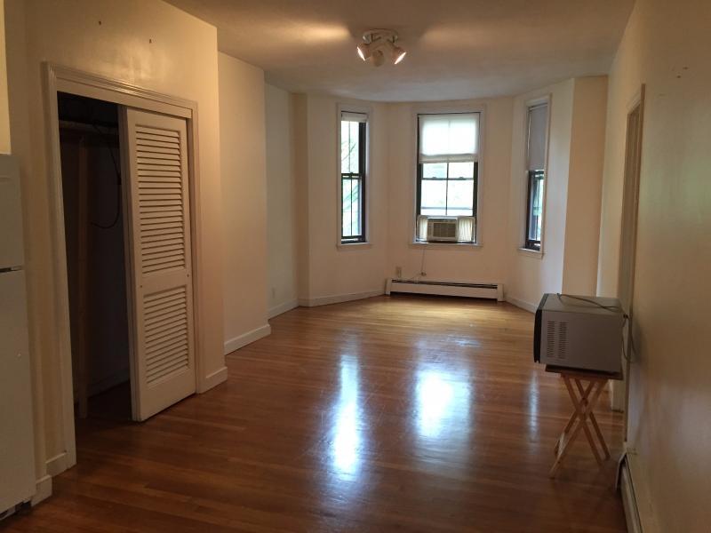 Foto principal - 8 Wigglesworth St