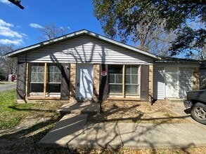 Building Photo - 1140 Madeline Ave