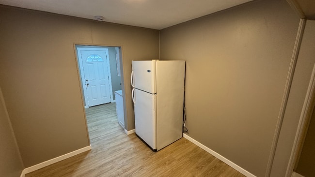 Foto del edificio - 404 W 5th St