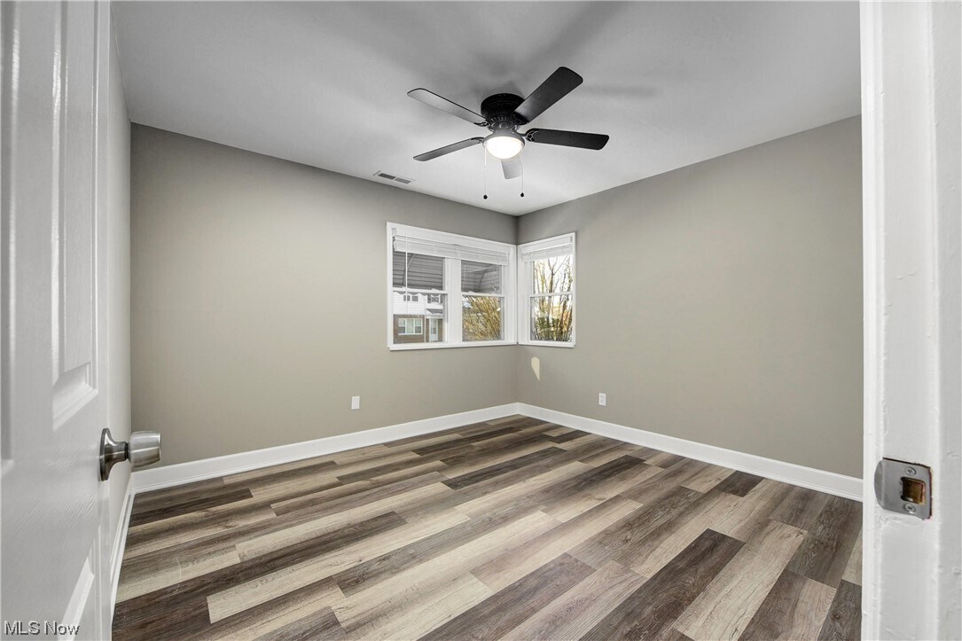 10336 Manorford Dr, Parma Heights, OH 44130 Condo for Rent in Parma Heights, OH