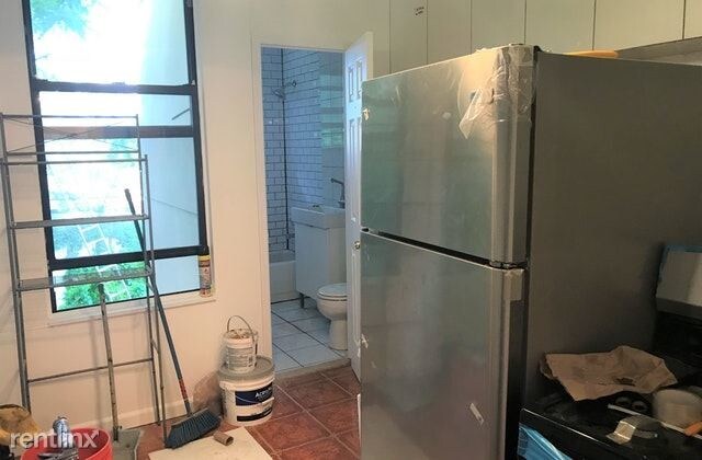 Building Photo - 2 br, 1 bath  - 6647 Forest Ave 2r