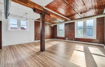 Building Photo - 15 Railroad Ave
