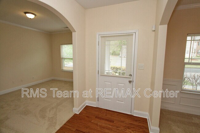 Foto del edificio - 728 Castle Top Ct SE