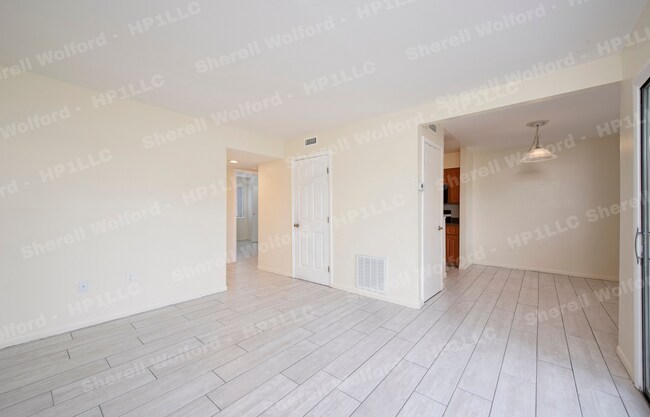 Building Photo - 5739 Peregrine Ave