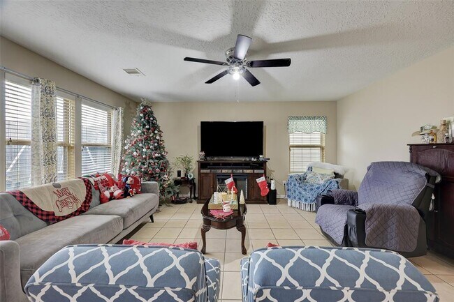 Foto del edificio - 6710 Lindale Springs Ln