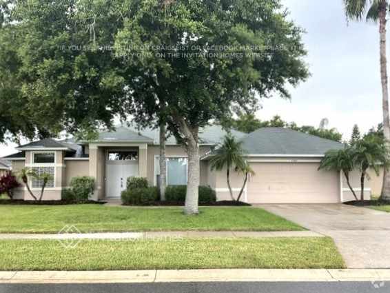 Building Photo - 1720 Creekwater Blvd