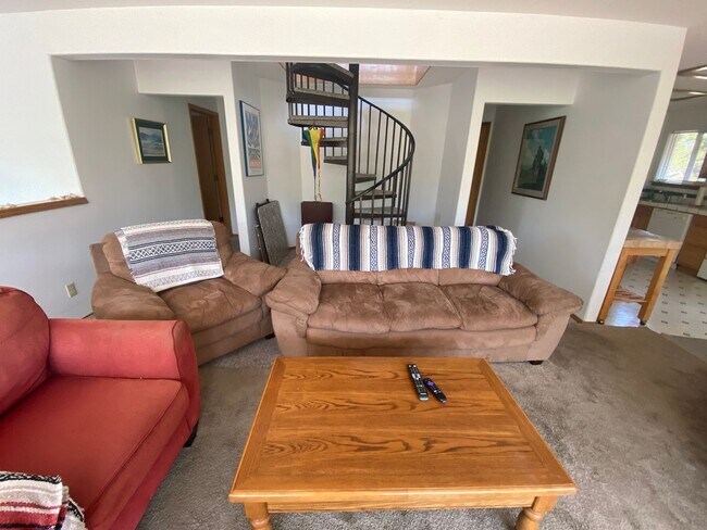 Foto del edificio - Octagonal Beach House - Sleeps 10 - MID-TERM