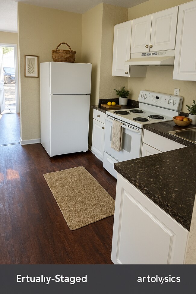 Foto del edificio - WON'T LAST LONG COME SEE!!! 4 Bedroom / 2 Bath Single-Family Home | Fenced Yard
