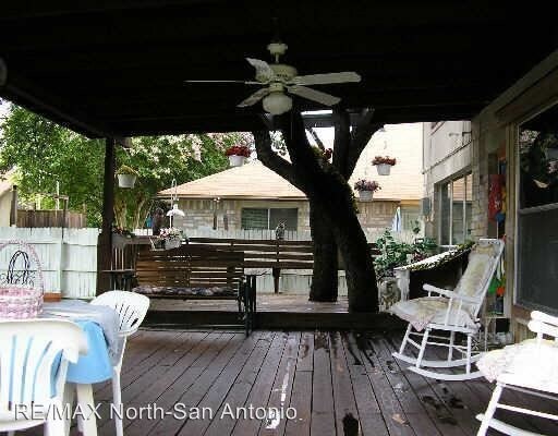 Foto del edificio - 3 br, 2.5 bath House - 9203 Broxton Dr