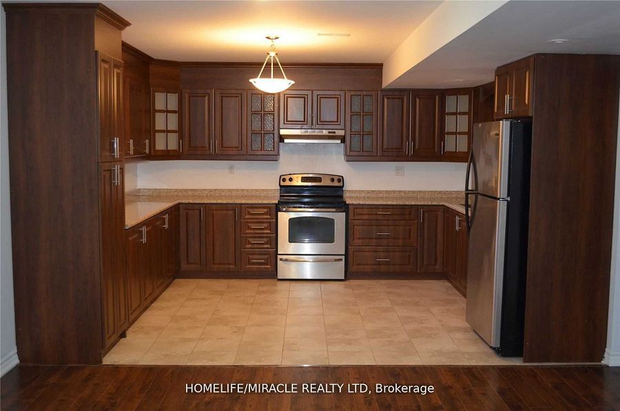 Photo principale - 153 Willis Rd