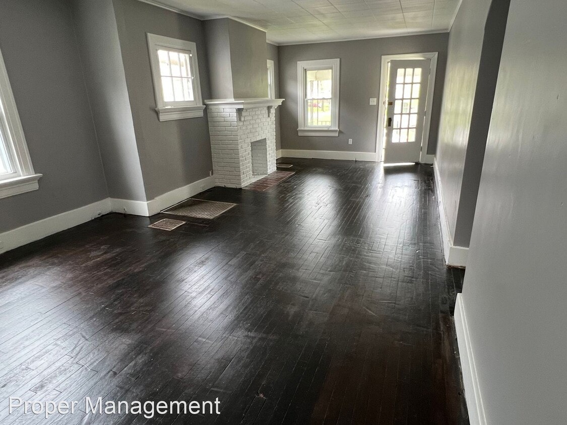 Primary Photo - 2 br, 1 bath House - 204 Fernwood Ave