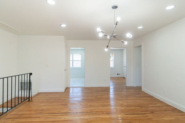 Open Living room - Presidential Estates