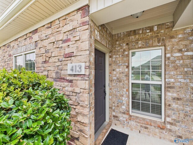 Foto del edificio - 413 White Petal St SW