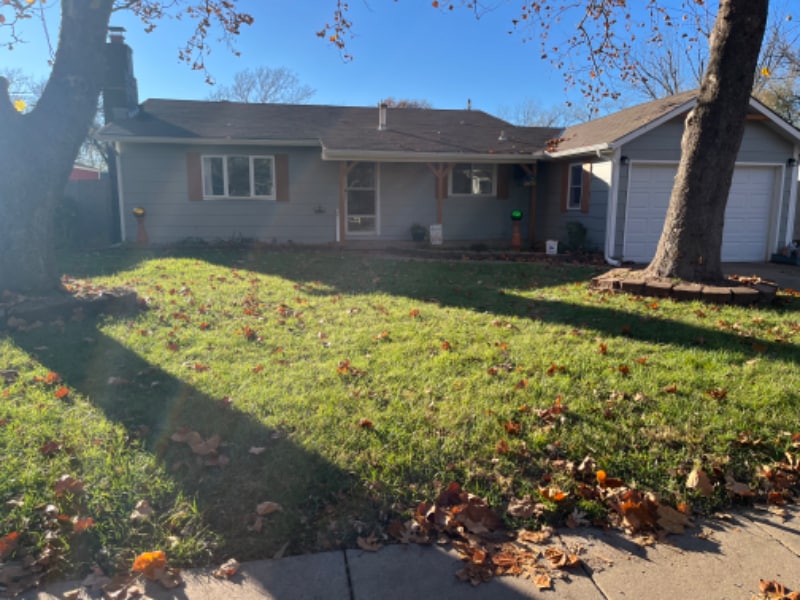 Foto principal - 609 Edgewood Dr