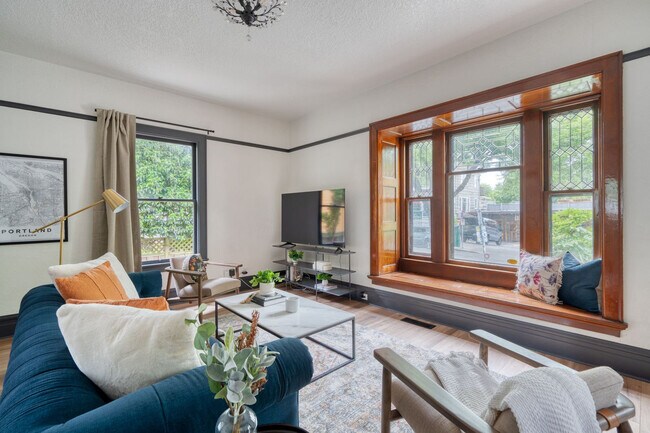 Foto del edificio - 2312 NW Kearney St