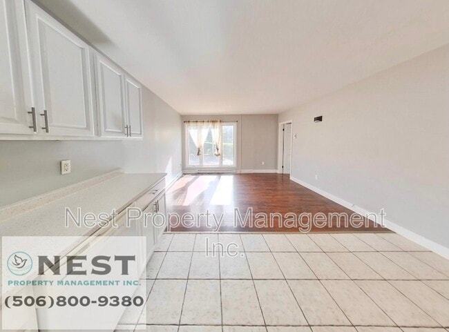 Building Photo - 227 West Ln