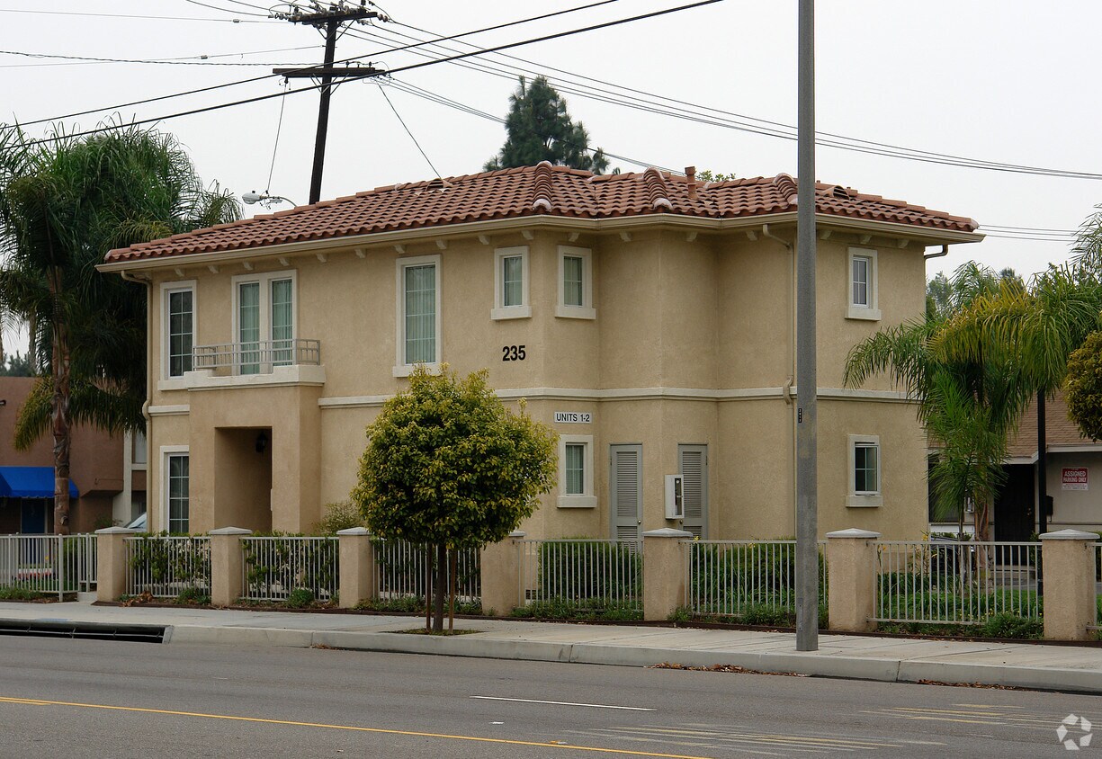 Primary Photo - 235 W La Veta Ave