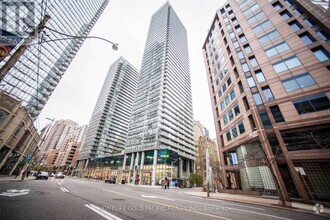 Building Photo - 37-1237 Grosvenor St