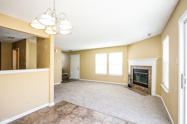 Foto del edificio - 6625 Kinnerton Dr