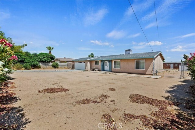 Building Photo - 14824 Mojave St