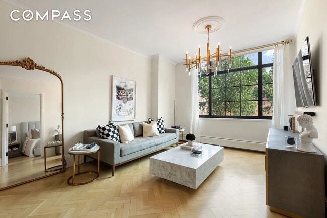 Building Photo - 50 Clinton St