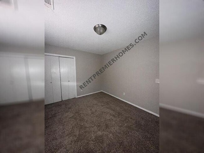 Foto del edificio - 5301 NW 108th Ter. Oklahoma City, OK 73162