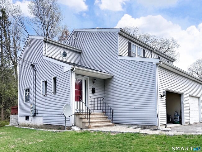 Building Photo - 203 Capewell Ave