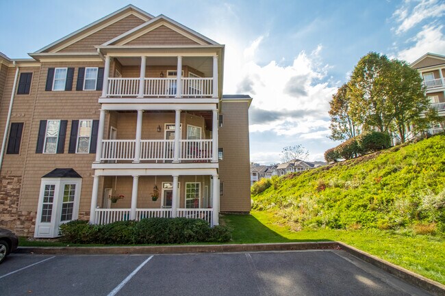 Third Floor Views - 1831 Suncrest Vlg
