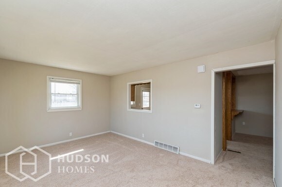 Building Photo - 2889 OH-46