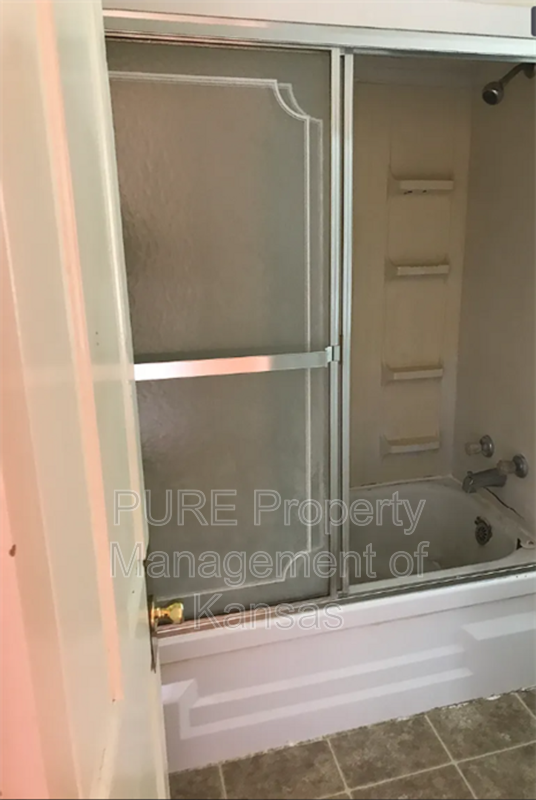 Foto del edificio - 1601 SW Mulvane St
