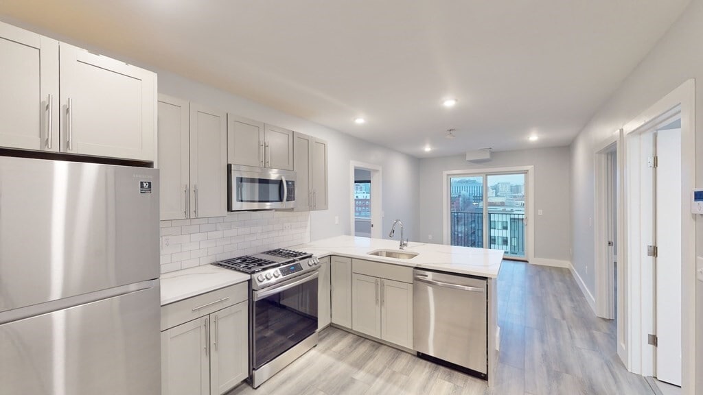 Primary Photo - 55 W 5th St