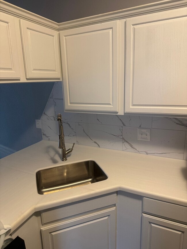 Foto del edificio - 607 Methodist Ave