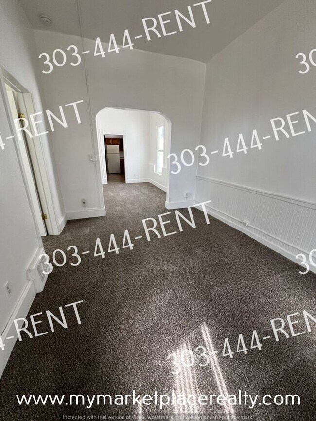 Foto del edificio - Three Bedroom - Just Minutes Away from Dow...