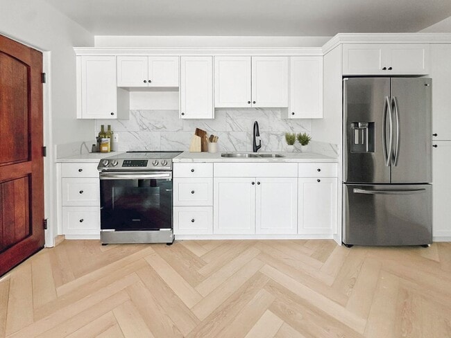 Foto del edificio - Modern 1 Bed / 1 Bath in a Gorgeous Neighborhood