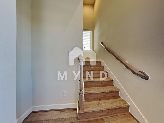 Building Photo - 6383 Paddington Bend Dr