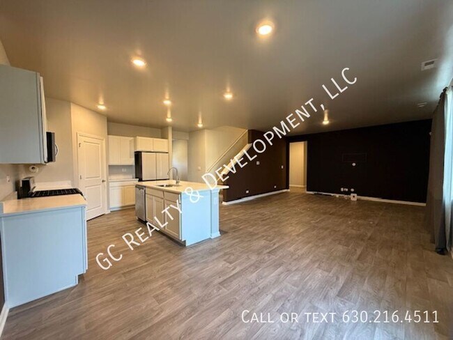 Foto del edificio - 1694 Cottage Dr