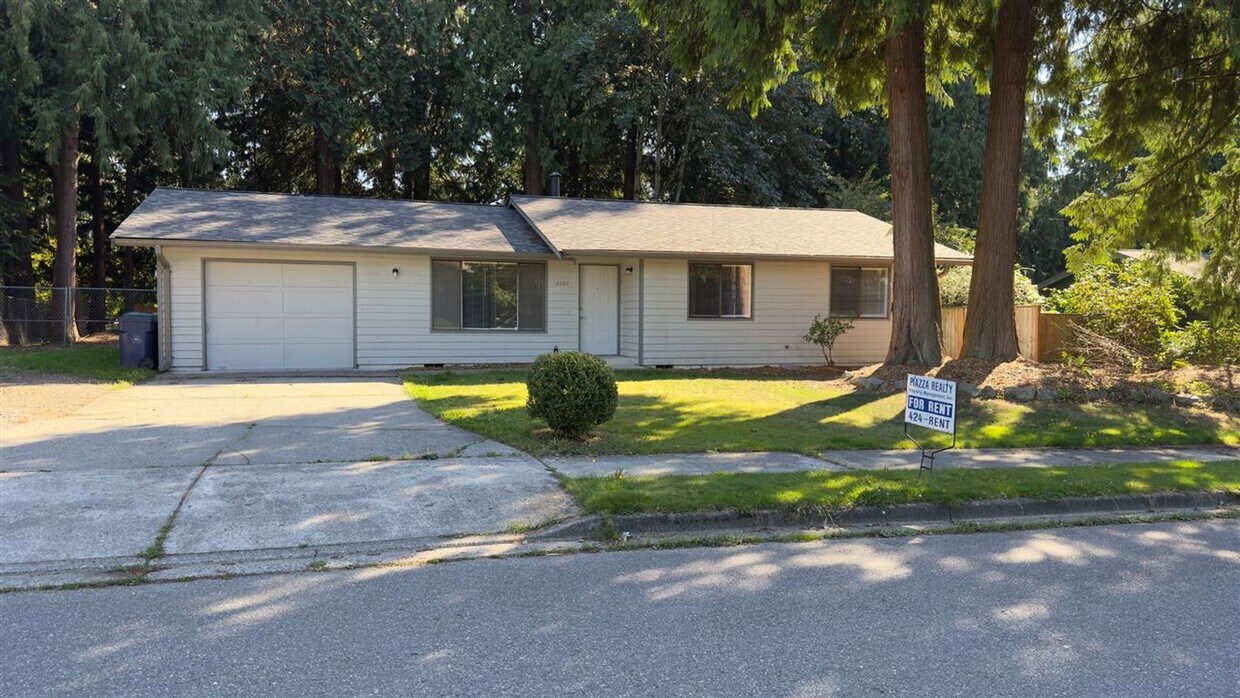 Primary Photo - 3 bedroom 1 bathroom in Mount Vernon