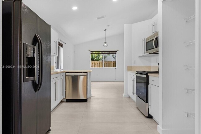 Building Photo - 9264 SW 209th Terrace