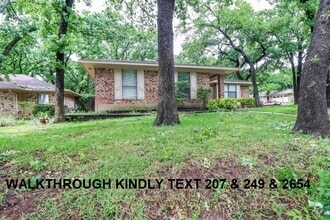 Building Photo - 4014 Double Oak Ln