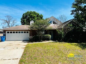 Building Photo - 514 Risen Star Dr