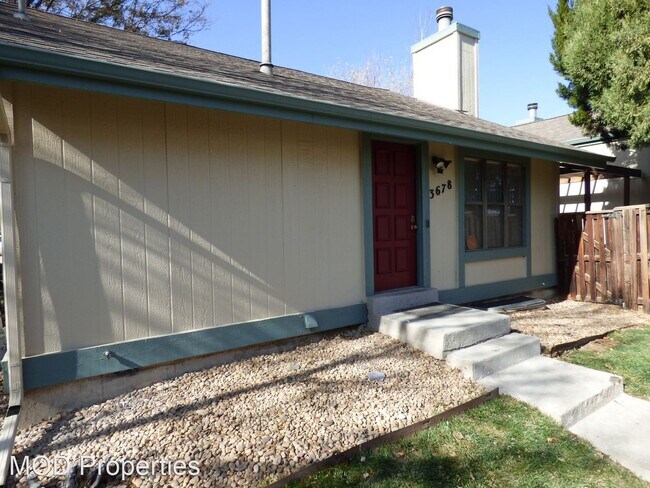 Building Photo - 4 br, 3 bath House - 3678 S. Danube Circle