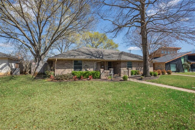 Building Photo - 1803 Waterwood Dr