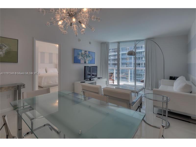 Primary Photo - 475 Brickell Ave