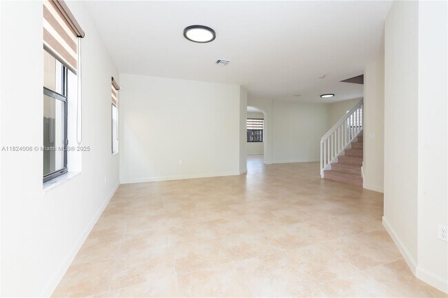 Building Photo - 11510 NW 88th Ln